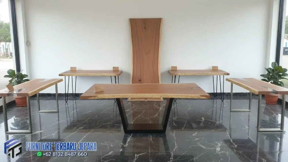 Meja Trembesi Jepara Natural Kayu Suar Kualitas No1, Gambar Meja Trembesi, Jual Meja Trembesi, meja cafe, meja hias, meja kantor, Meja Kayu Trembesi, meja kayu utuh, Meja Makan, Meja Suar Jepara, Meja Suar Kaki Besi, meja tamu, Meja Trembesi Besar, Meja Trembesi Jepara, Meja Trembesi Modern, Meja Trembesi Murah, Meja Trembesi Resin, Meja Trembesi Solid, papan kayu utuh